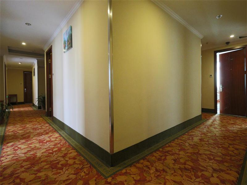 Greentree Inn Shanghai Pudong Airport Huaxia East Road Railway Station Shell Hotel Bagian luar foto